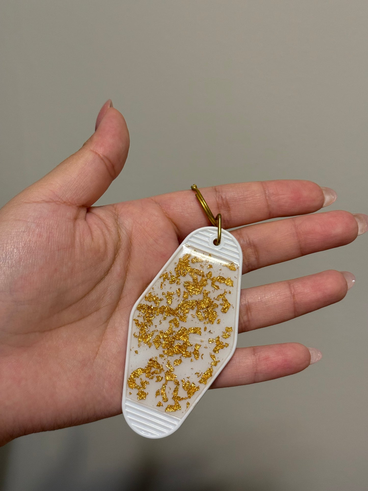 HOWDY COW PRINT - KEYCHAIN