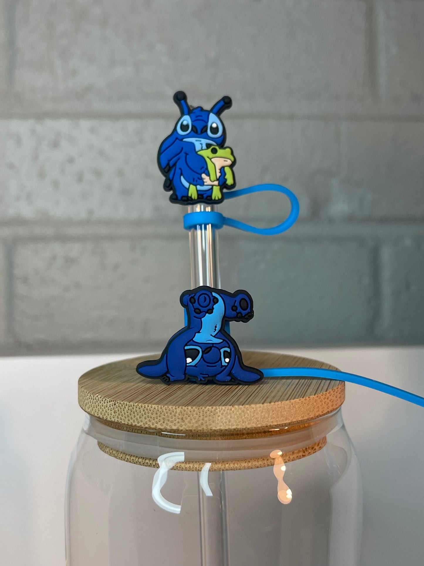 Stitch straw toppers