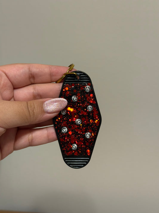 SPOOKY FACE - MOTEL KEYCHAIN